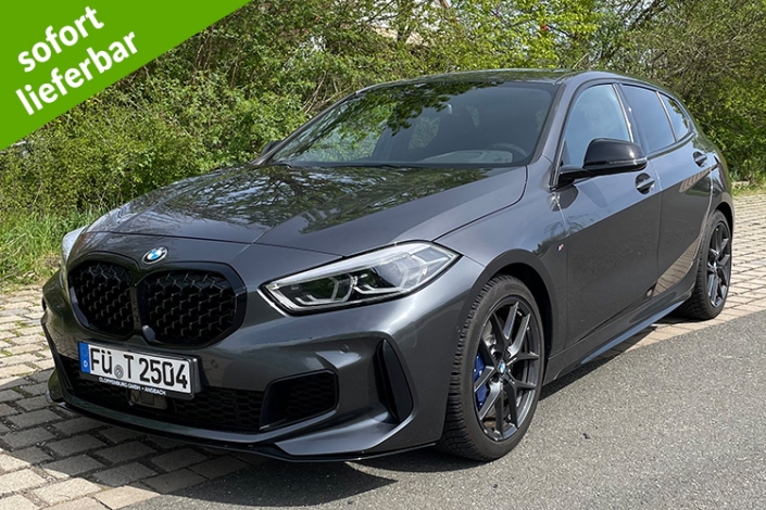M135i xDrive Performance